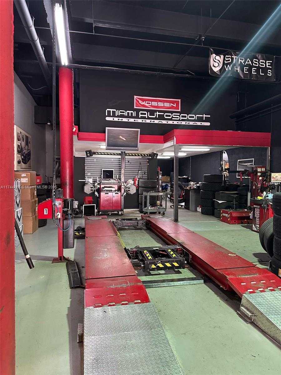 Small Image of 10200 NORTH WEST 25TH ST #A100, Doral Number 9