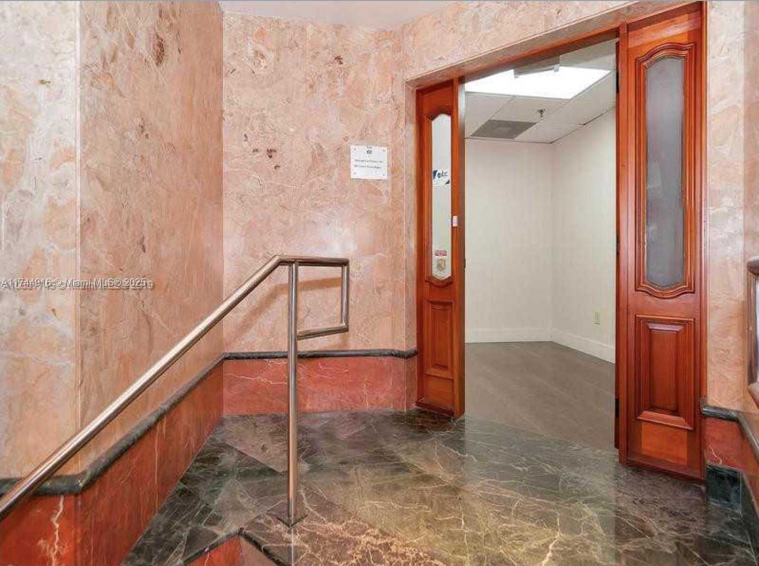 Small Image of 770 PONCE DE LEON BLVD #2nd fl, Coral Gables Number 2