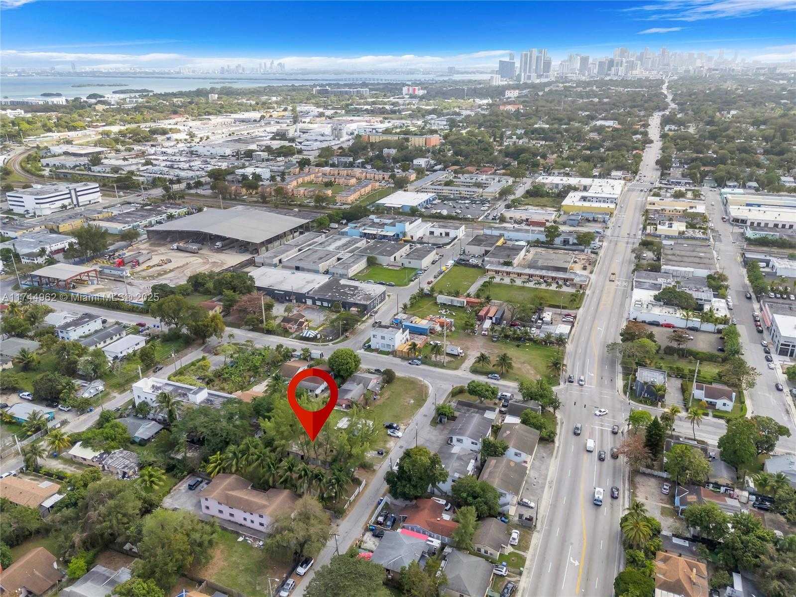 Small Image of 7525 NORTH EAST MIAMI CT, Miami Number 28