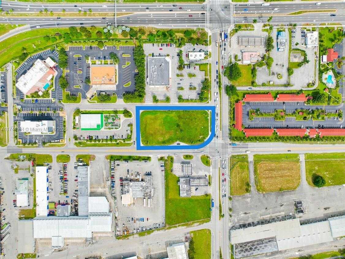 Small Image of 41 NORTH KROME AVE, Florida City Number 4