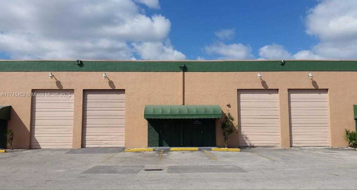Small Image of 8527 NORTH WEST 66 STREET #8535-8537, Doral Number 10