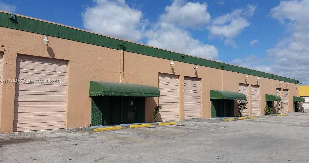 Small Image of 8527 NORTH WEST 66 STREET #8535-8537, Doral Number 2