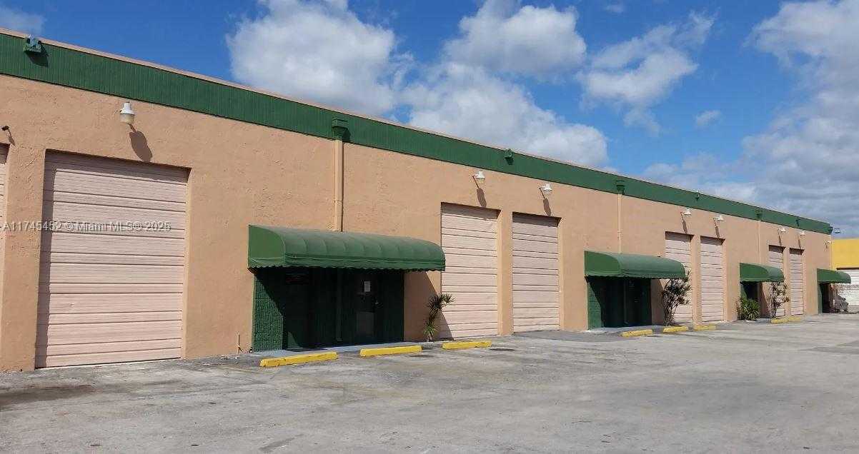 Small Image of 8527 NORTH WEST 66 STREET #8535-8537, Doral Number 9