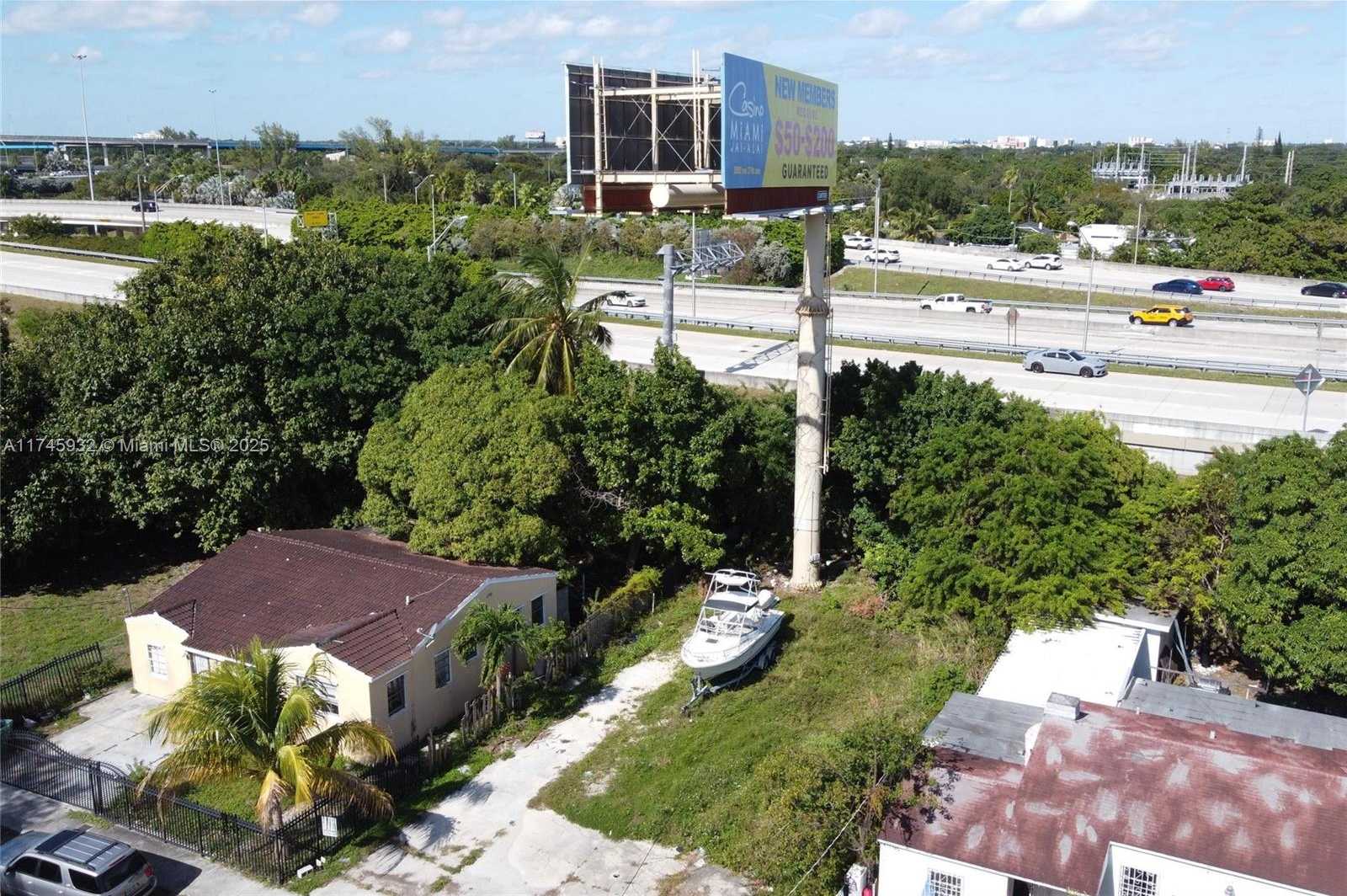 Small Image of 321 NORTH WEST 37TH ST, Miami Number 19