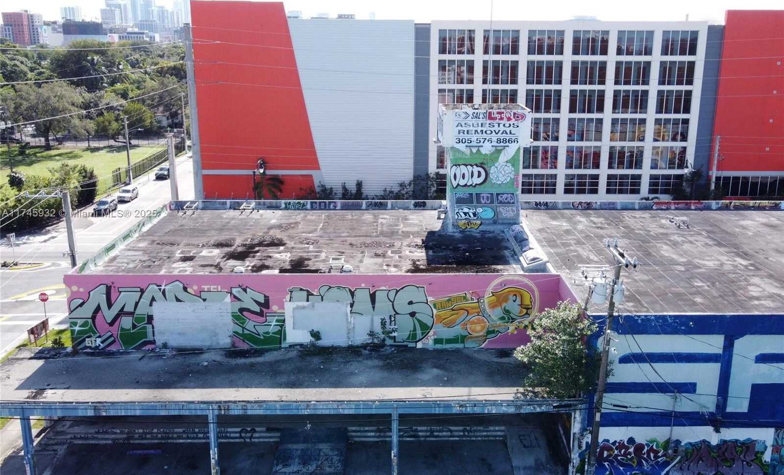 Small Image of 321 NORTH WEST 37TH ST, Miami Number 26