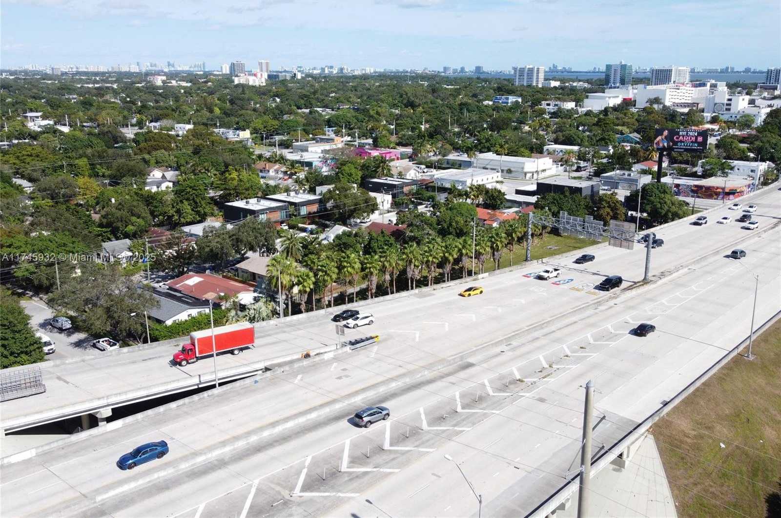 Small Image of 321 NORTH WEST 37TH ST, Miami Number 9