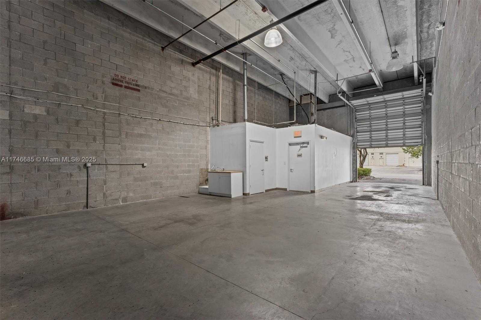 Small Image of 2061 NORTH WEST 112TH AVE #137, Sweetwater Number 11