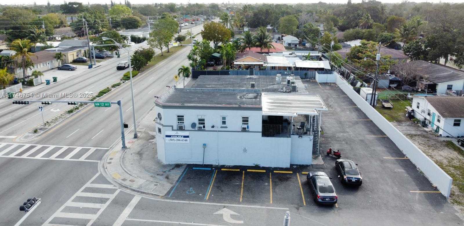 Small Image of 1186 NW 103rd St, Miami, FL 33150, USA Number 14