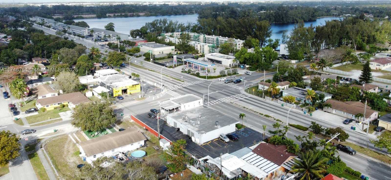 Small Image of 1186 NW 103rd St, Miami, FL 33150, USA Number 17
