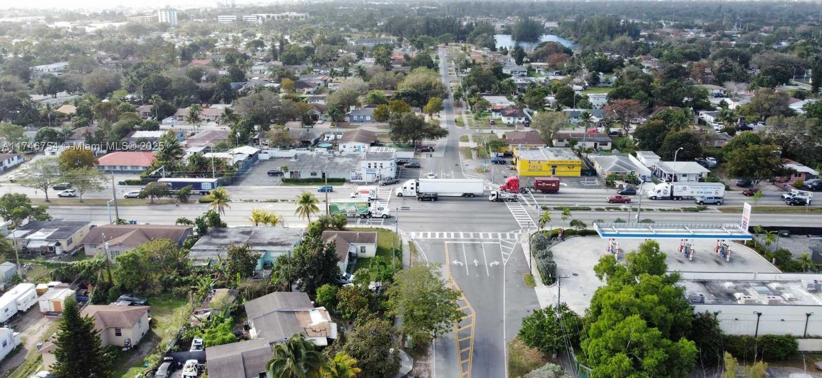 Small Image of 1186 NW 103rd St, Miami, FL 33150, USA Number 7