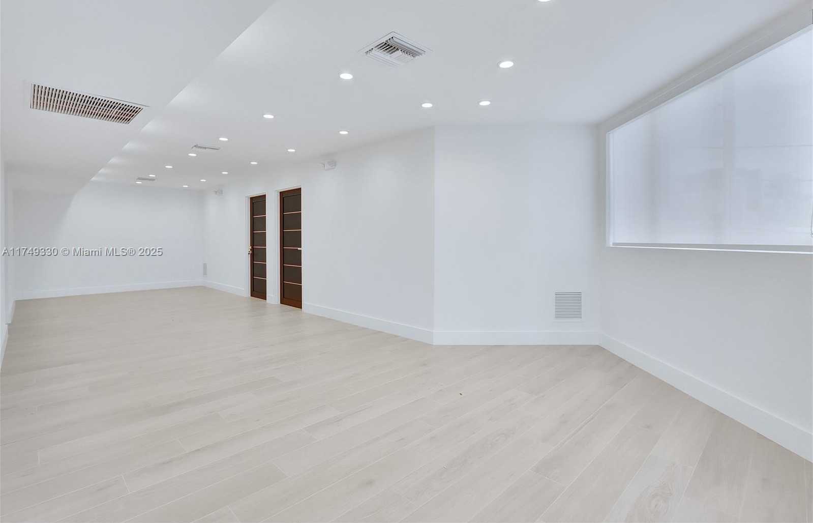 Small Image of 6700 NORTH EAST 2ND CT #4, Miami Number 13