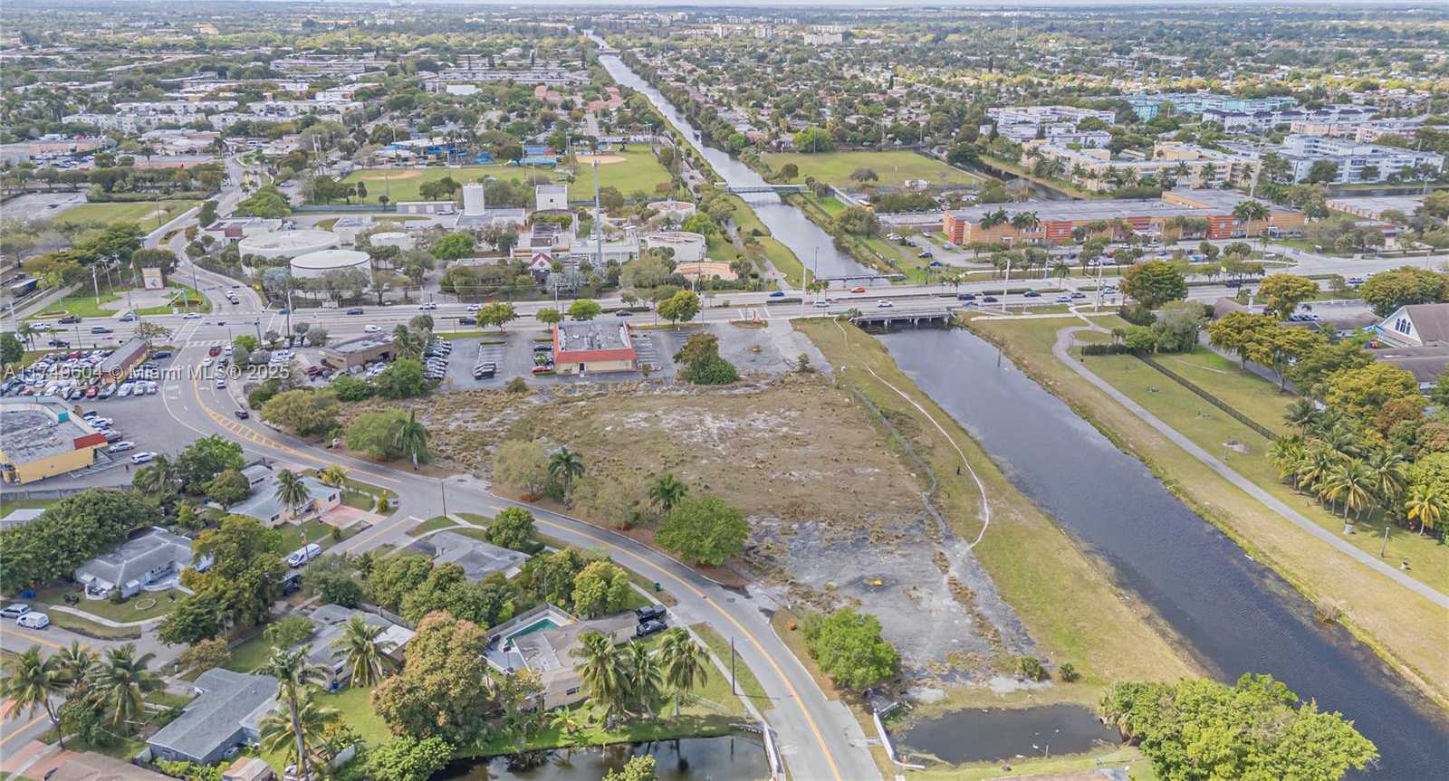 Small Image of 3900 NORTH WEST 37TH ST, Lauderdale Lakes Number 6