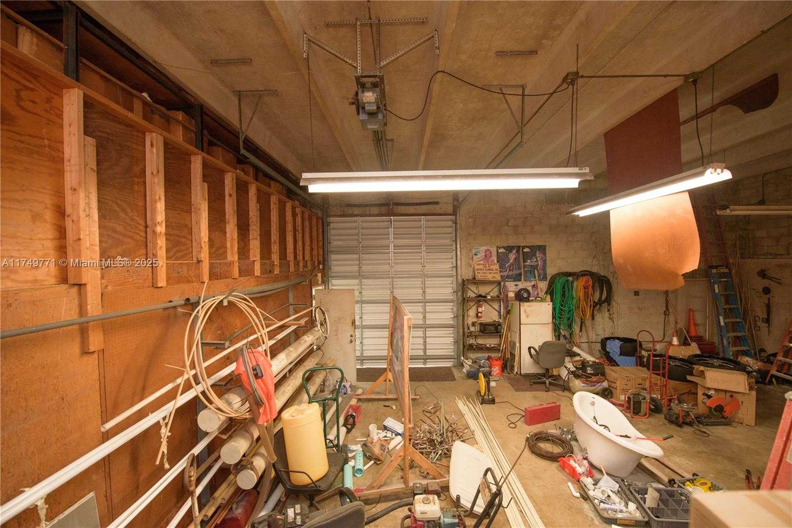 Small Image of 504 WEST MOWRY DR, Homestead Number 10