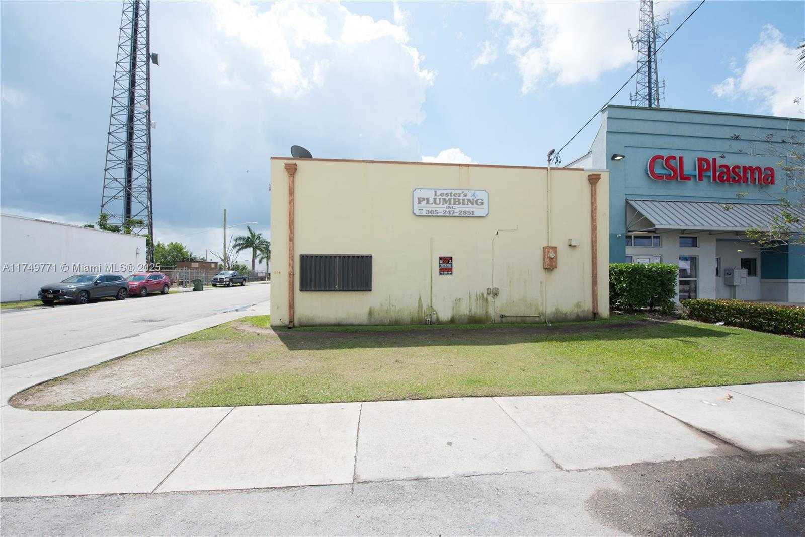 Small Image of 504 WEST MOWRY DR, Homestead Number 2