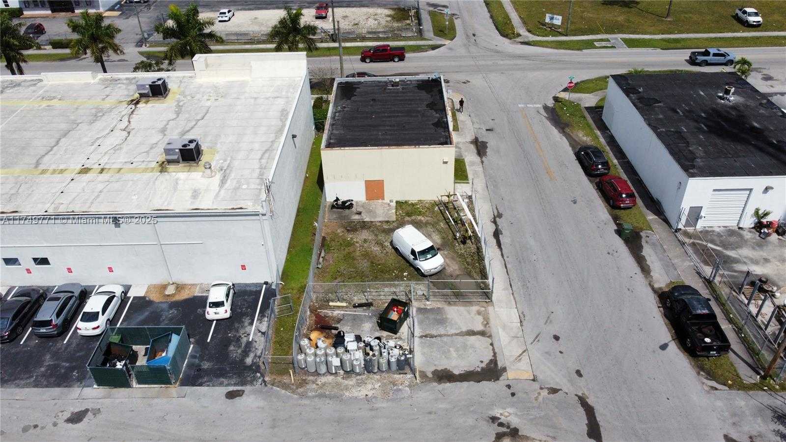 Small Image of 504 WEST MOWRY DR, Homestead Number 22