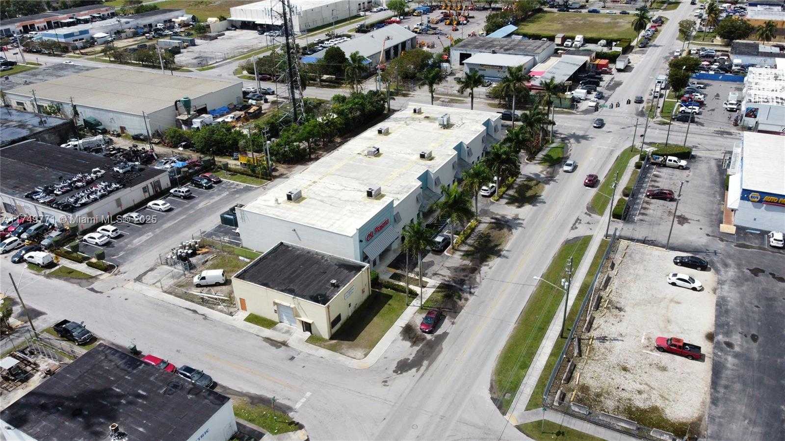 Small Image of 504 WEST MOWRY DR, Homestead Number 28