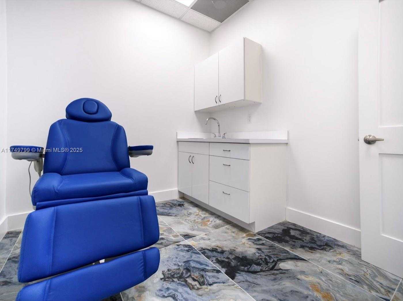 Small Image of 2920 NORTH EAST 207TH ST #801, Aventura Number 7