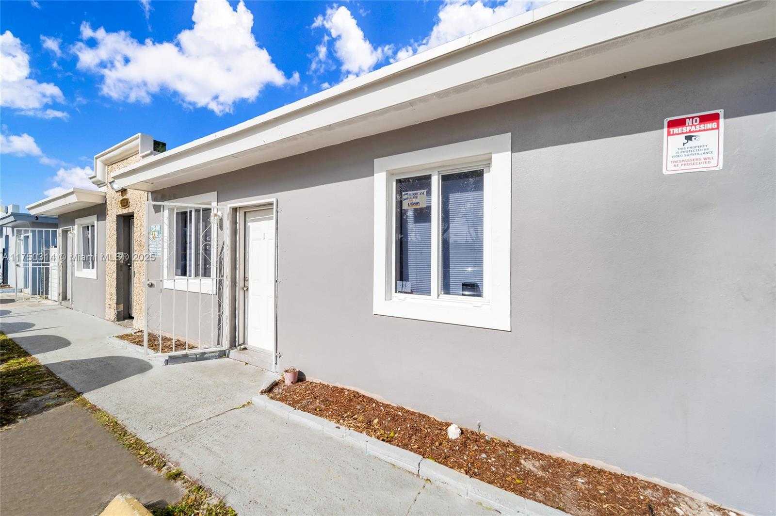 Small Image of 1331 Sharazad Blvd, Opa-locka, FL 33054, USA Number 17