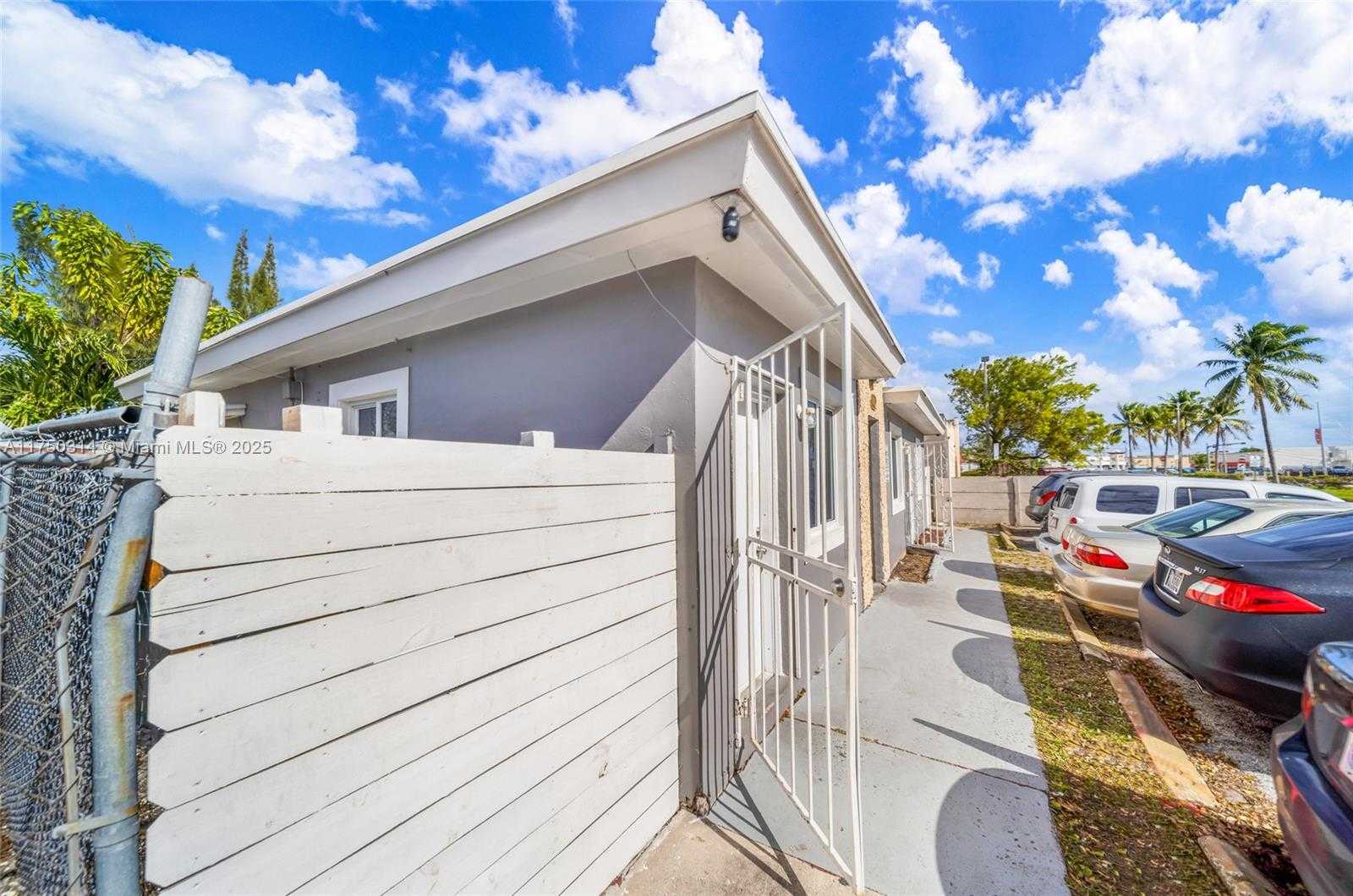 Small Image of 1331 Sharazad Blvd, Opa-locka, FL 33054, USA Number 23
