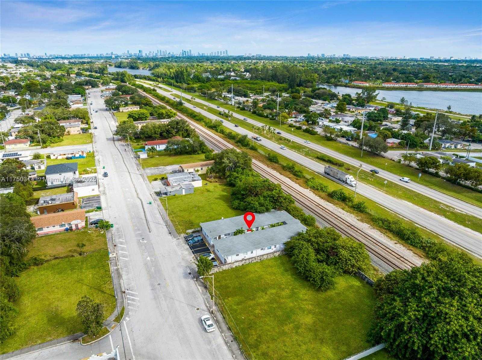 Small Image of 1331 Sharazad Blvd, Opa-locka, FL 33054, USA Number 30
