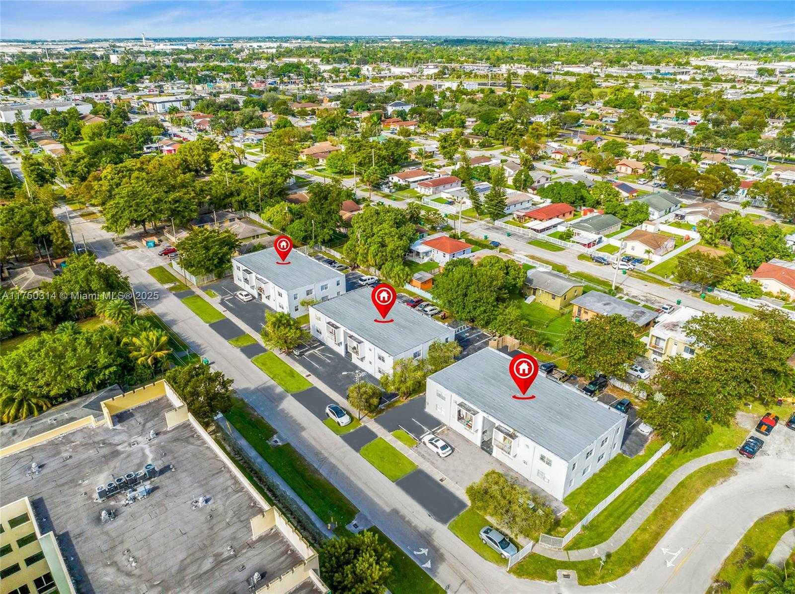 Small Image of 1331 Sharazad Blvd, Opa-locka, FL 33054, USA Number 46