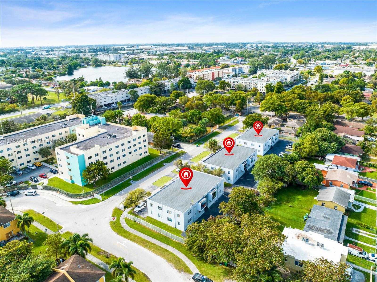 Small Image of 1331 Sharazad Blvd, Opa-locka, FL 33054, USA Number 48