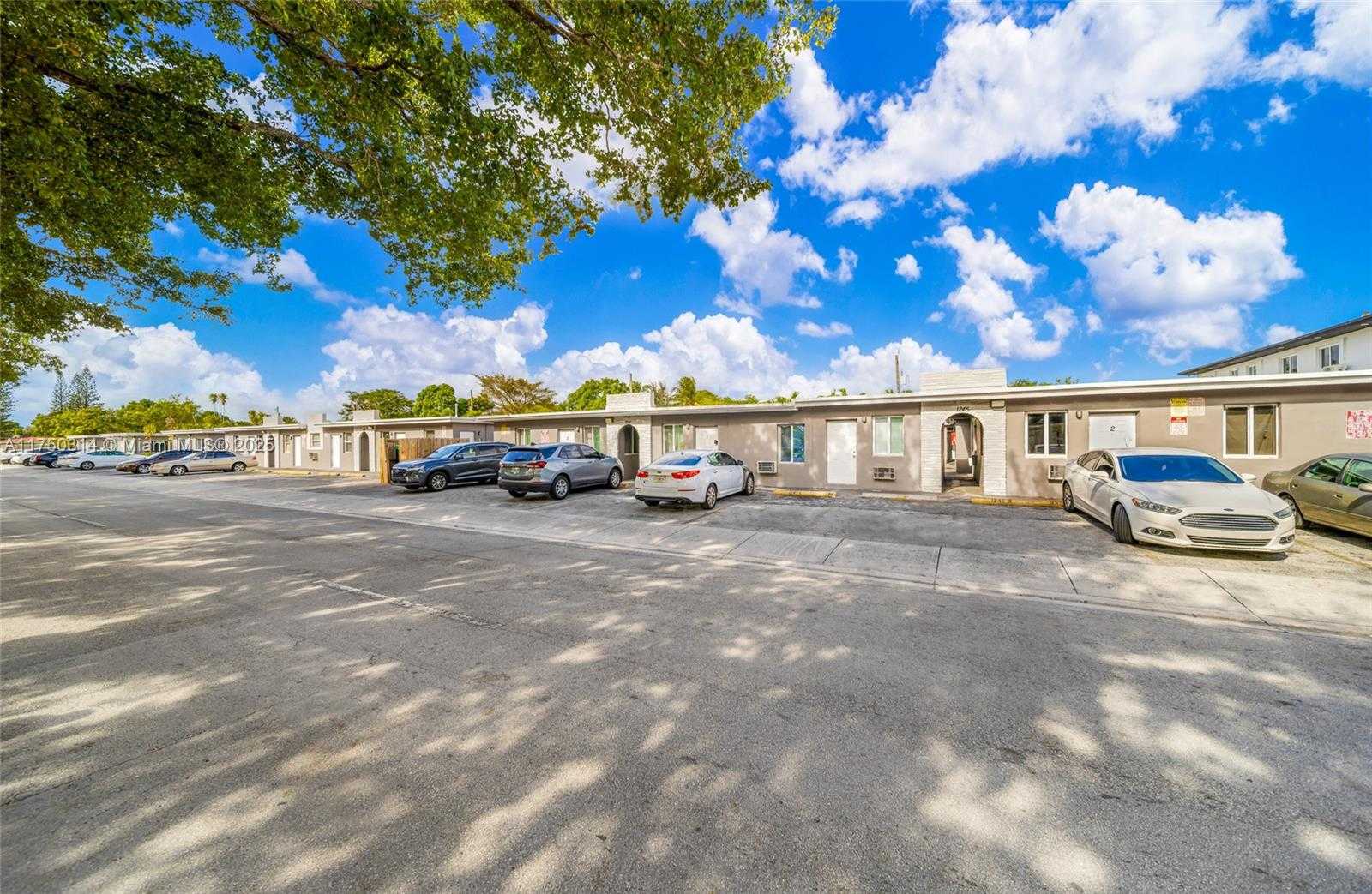 Small Image of 1331 Sharazad Blvd, Opa-locka, FL 33054, USA Number 6