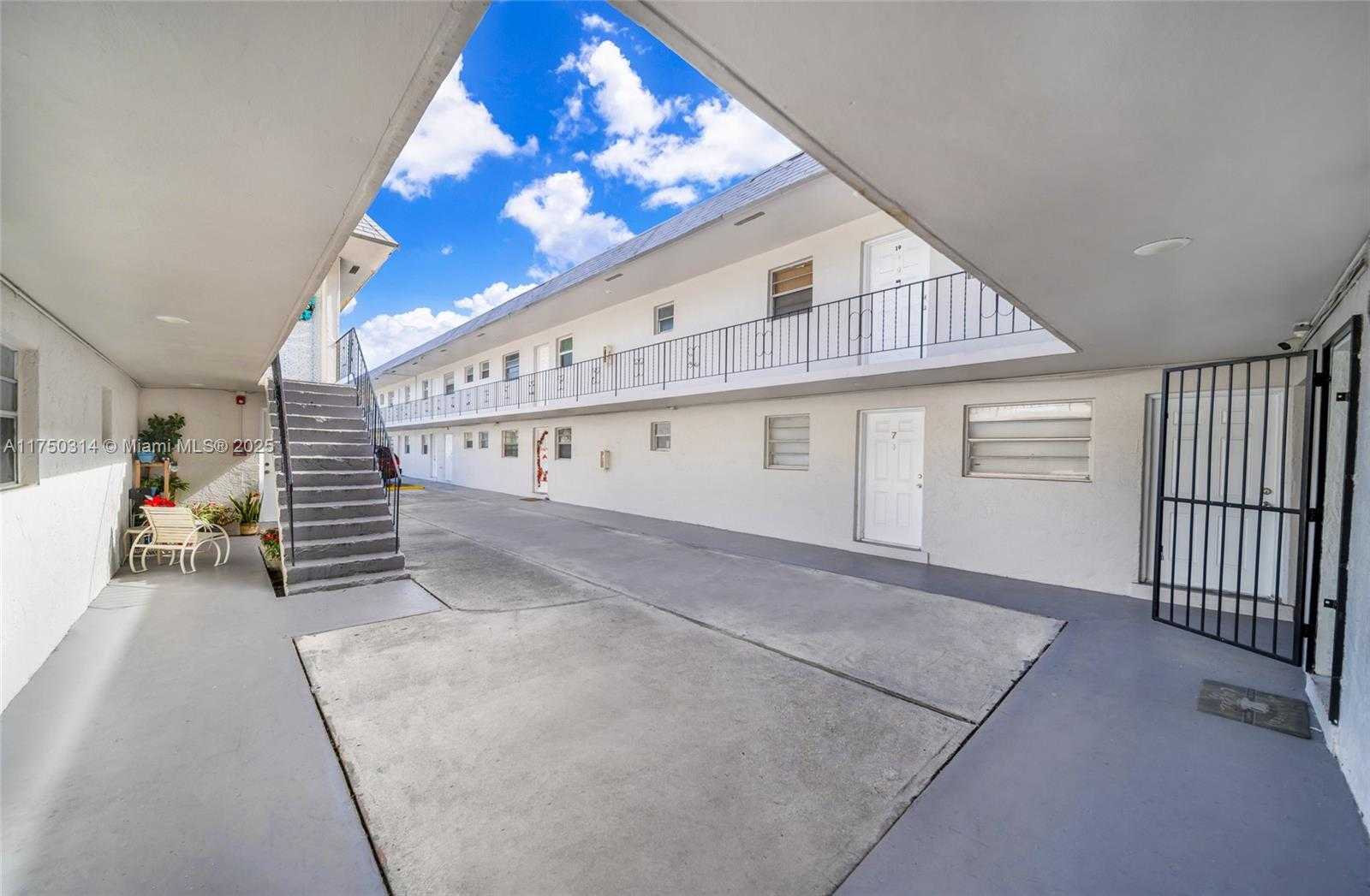 Small Image of 1331 Sharazad Blvd, Opa-locka, FL 33054, USA Number 80