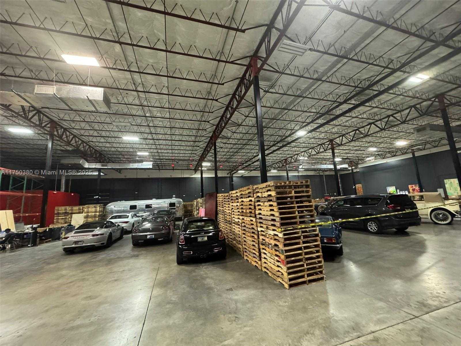 Small Image of 3450 NORTH WEST 115TH AVE, Doral Number 7