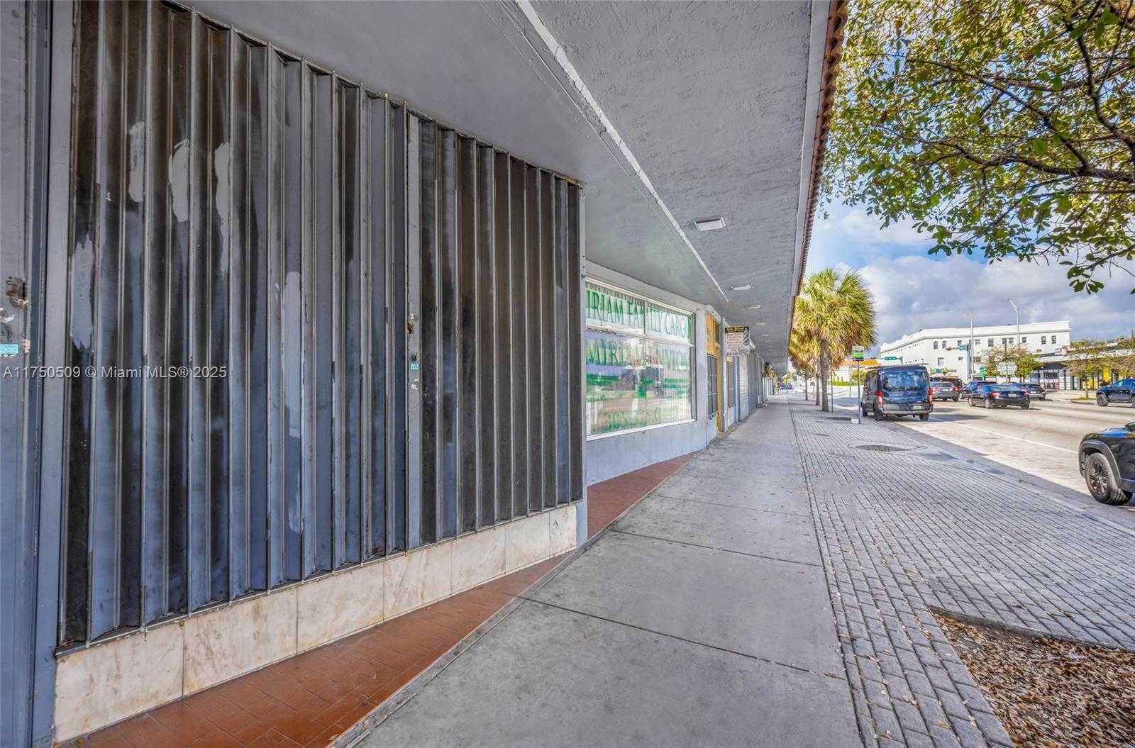 Small Image of 1164 WEST FLAGLER ST, Miami Number 10