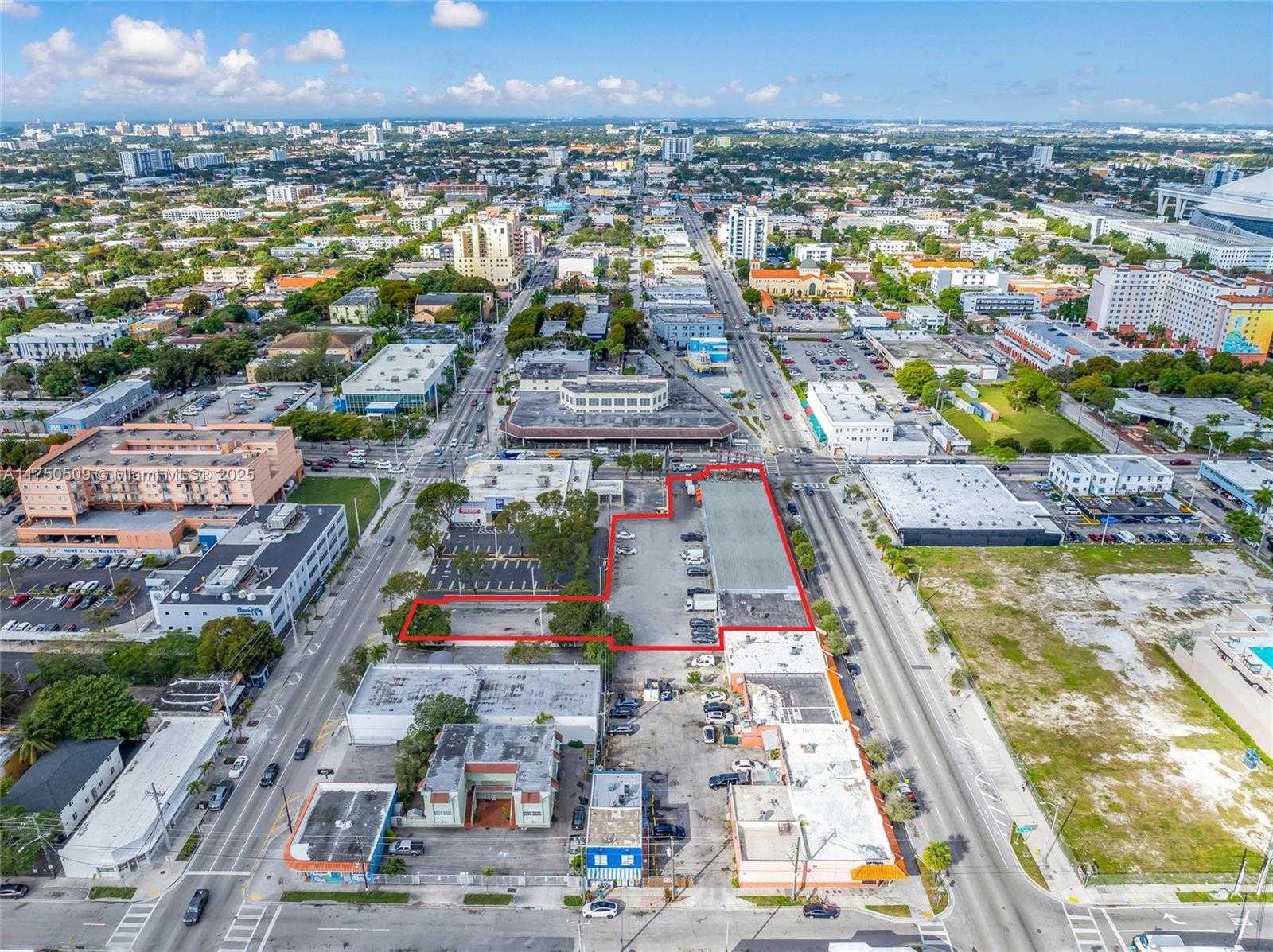 Small Image of 1164 WEST FLAGLER ST, Miami Number 19