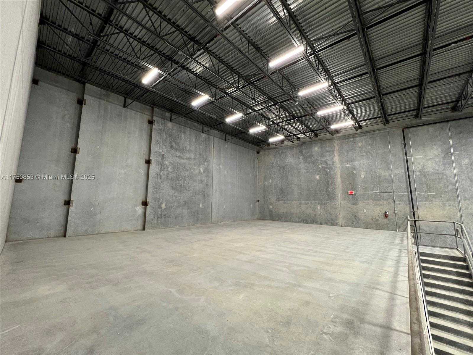 Small Image of 8565 WEST 44TH AVE #102, Hialeah Number 22
