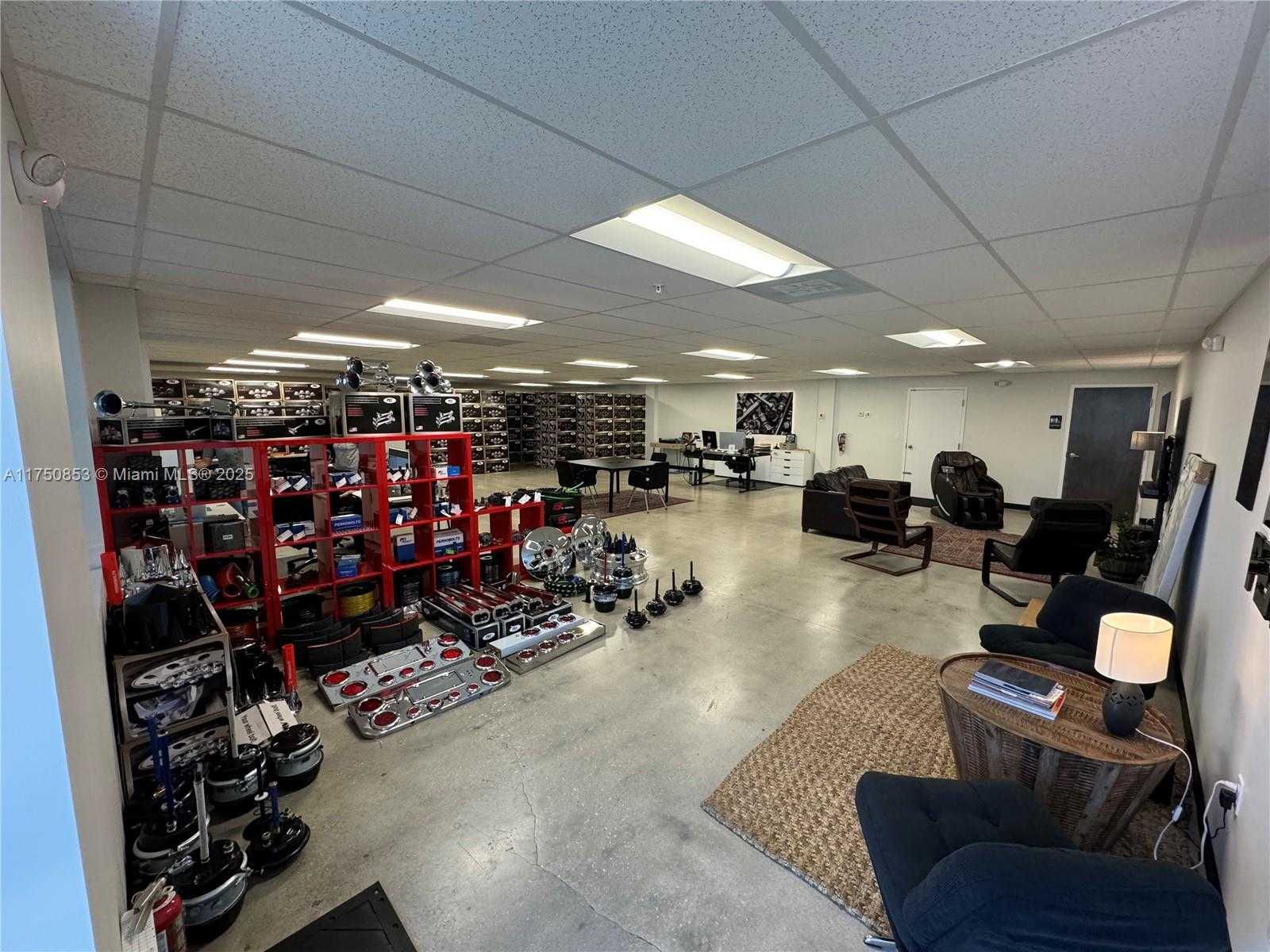 Small Image of 8565 WEST 44TH AVE #102, Hialeah Number 4