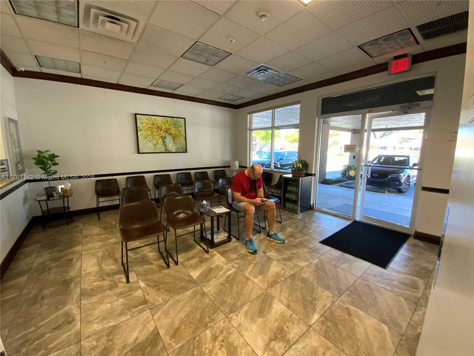 Small Image of 12731 NEW BRITTANY BLVD, Fort Myers Number 13