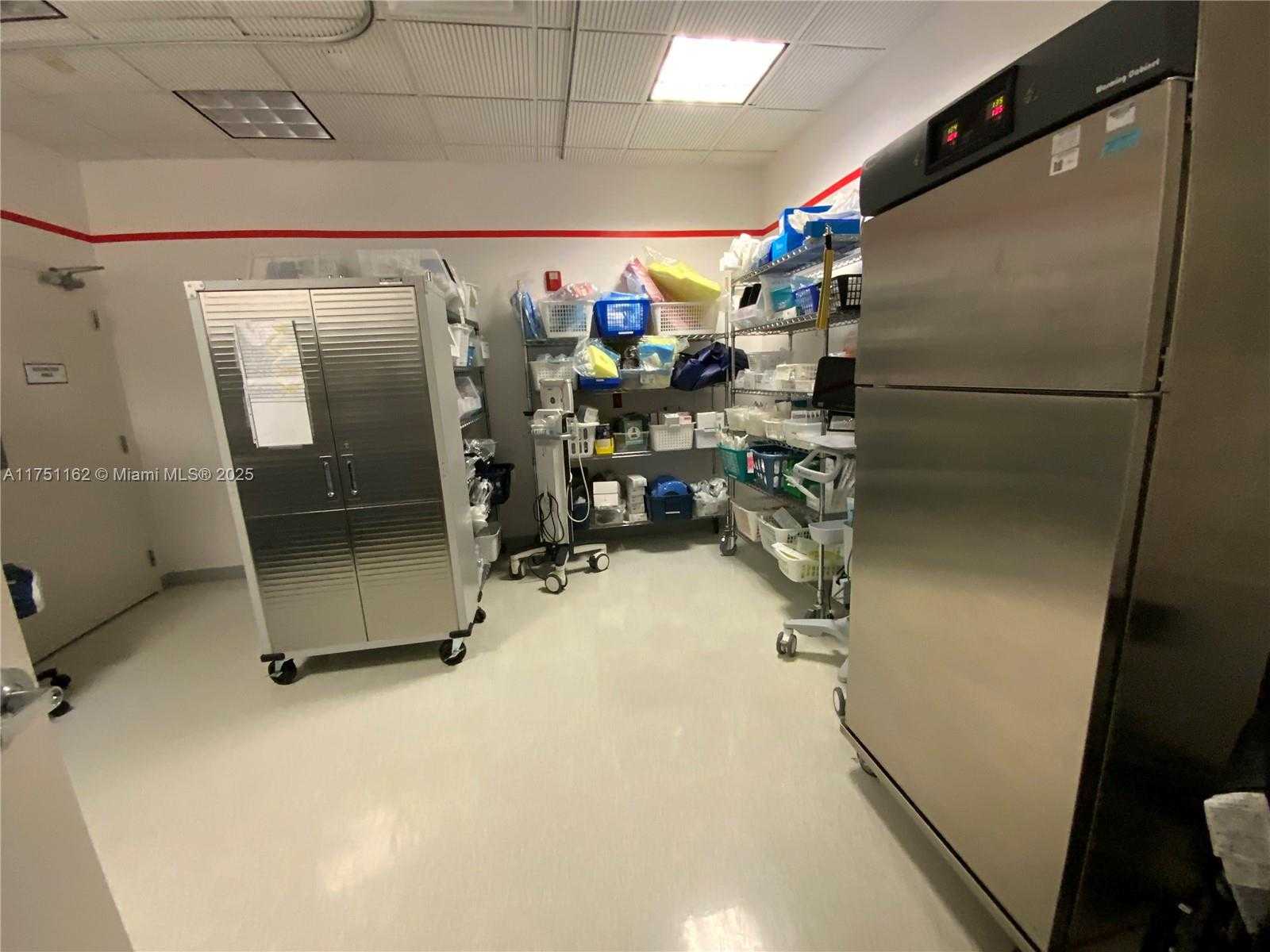 Small Image of 12731 NEW BRITTANY BLVD, Fort Myers Number 27