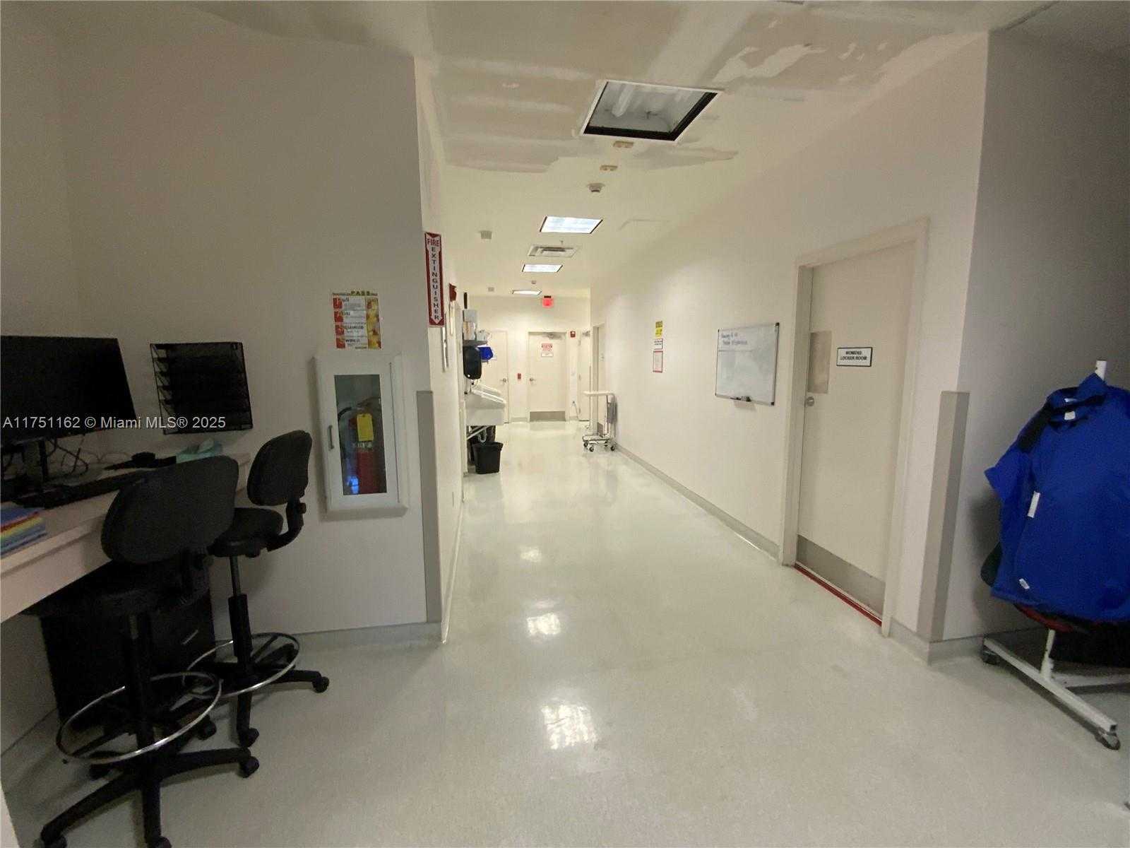 Small Image of 12731 NEW BRITTANY BLVD, Fort Myers Number 38
