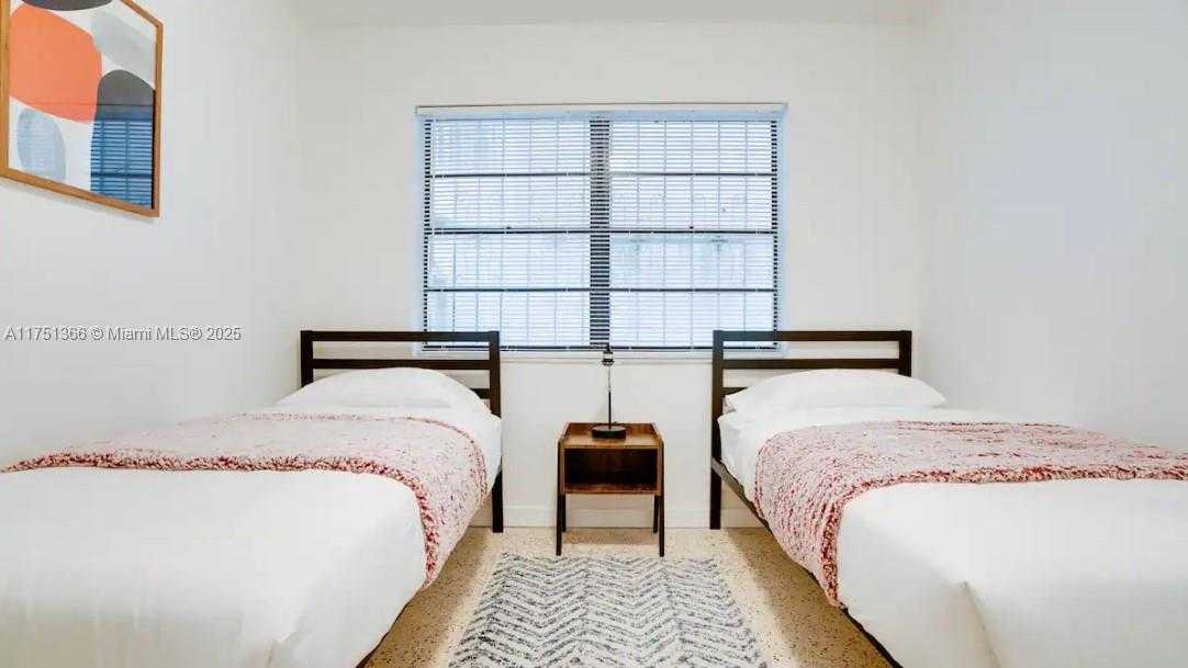 Small Image of 1645 SOUTH WEST 7TH ST, Miami Number 6
