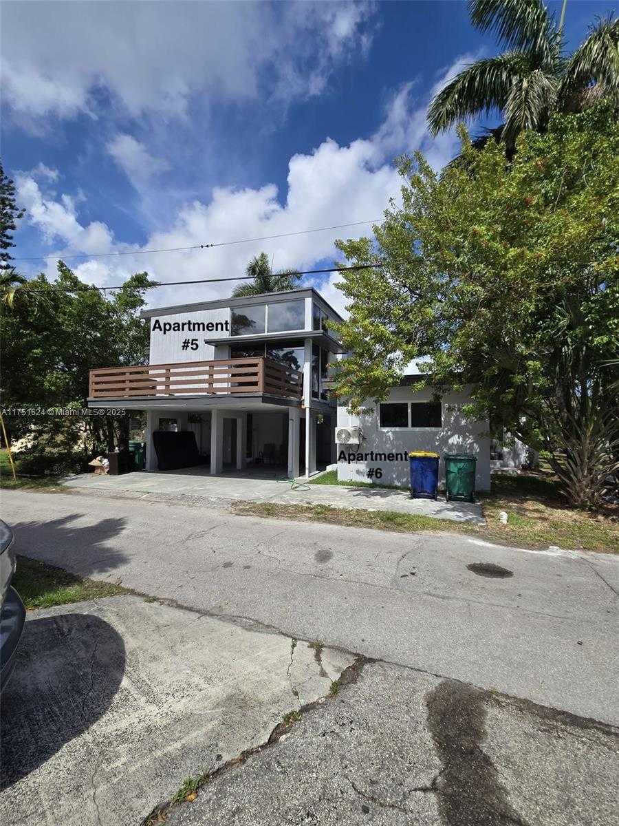 Small Image of 250 SOUTH EAST PARK ST #1-6, Dania Beach Number 11