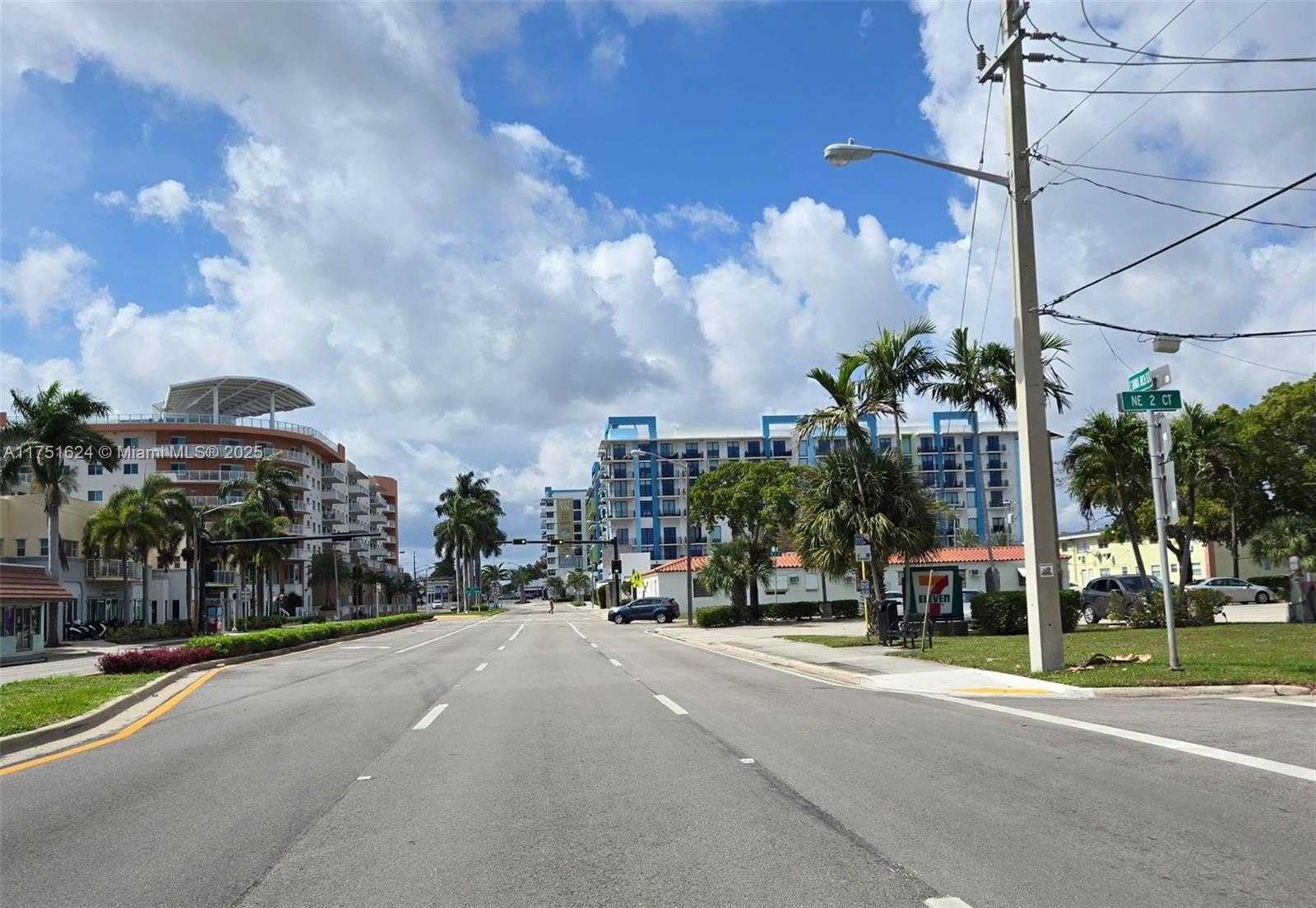 Small Image of 250 SOUTH EAST PARK ST #1-6, Dania Beach Number 27