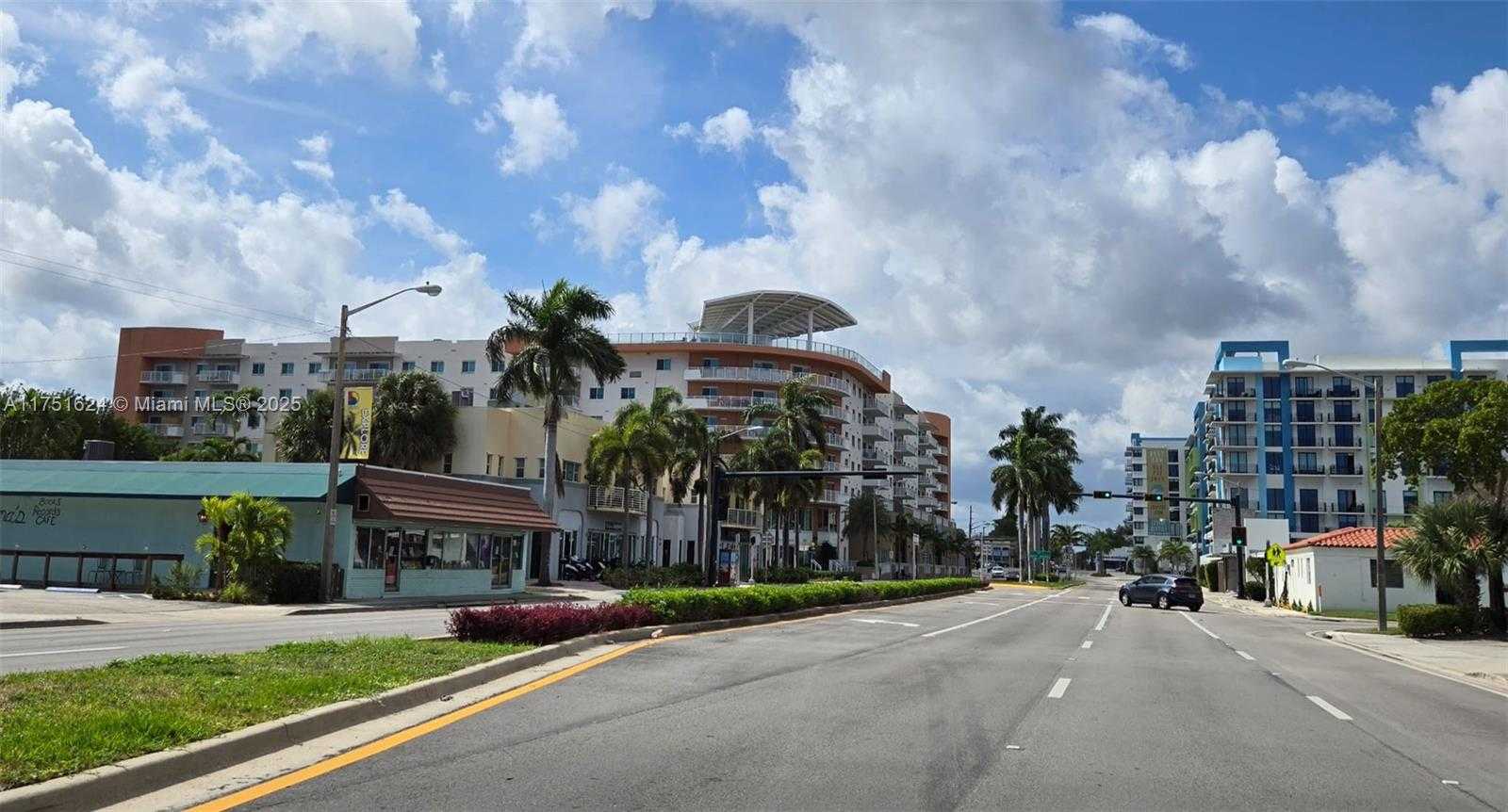 Small Image of 250 SOUTH EAST PARK ST #1-6, Dania Beach Number 28