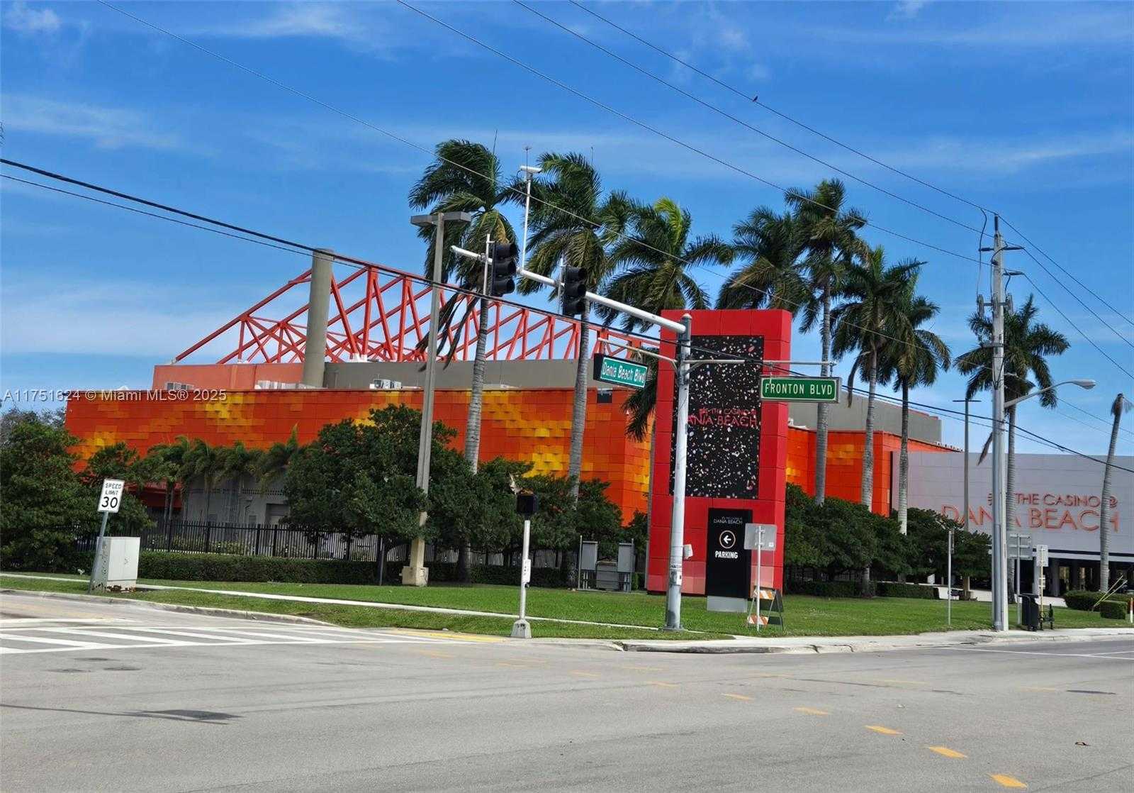 Small Image of 250 SOUTH EAST PARK ST #1-6, Dania Beach Number 30