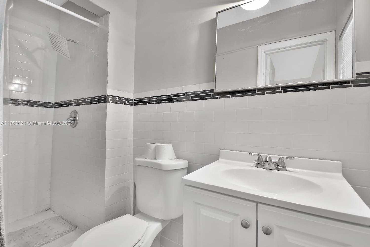 Small Image of 250 SOUTH EAST PARK ST #1-6, Dania Beach Number 39