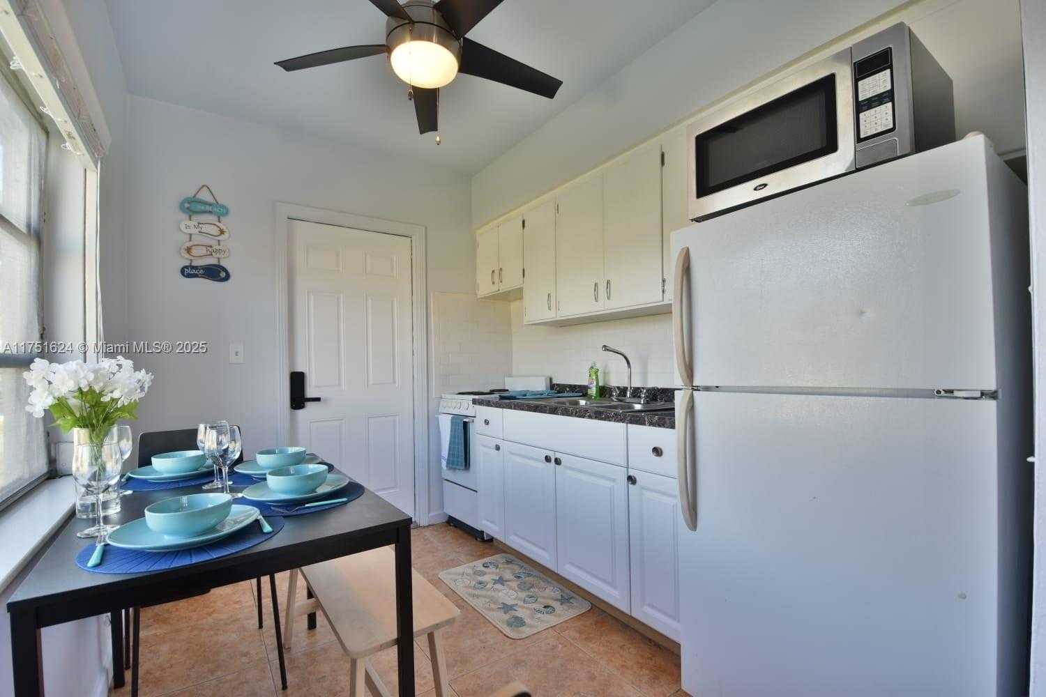 Small Image of 250 SOUTH EAST PARK ST #1-6, Dania Beach Number 45