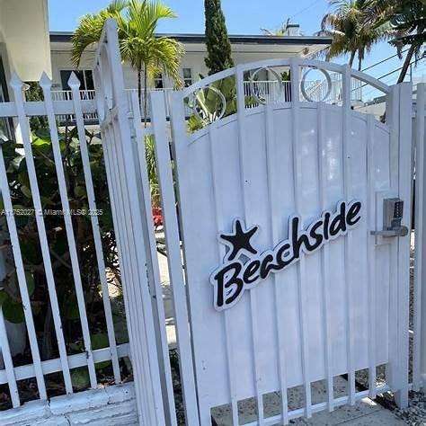 Small Image of 8320 Harding Ave, Miami Beach, FL 33141, USA Number 3