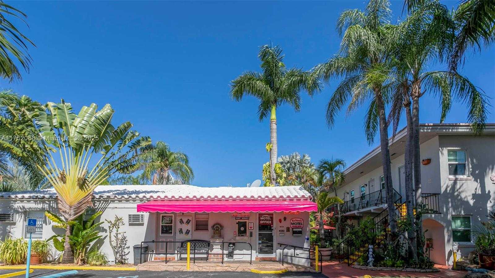 Small Image of 1411 SOUTH FEDERAL HWY, Hollywood Number 3
