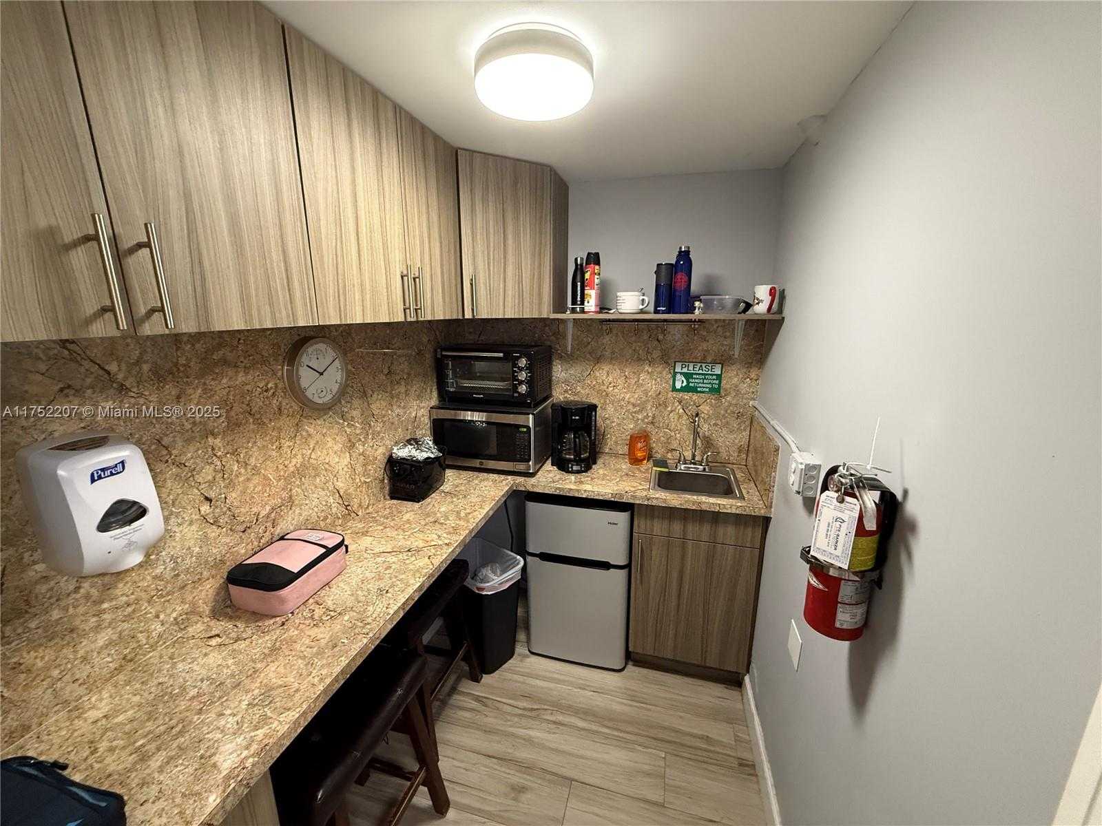 Small Image of 11467 NORTH WEST 34TH ST #11467, Doral Number 6