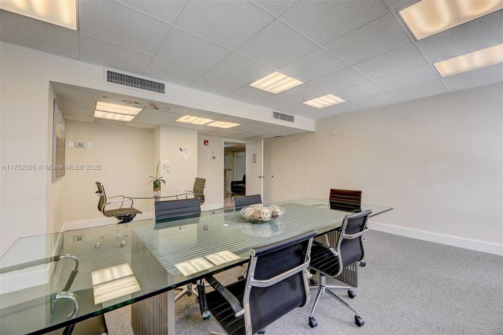 Small Image of 825 BRICKELL BAY DR #246-3, Miami Number 9
