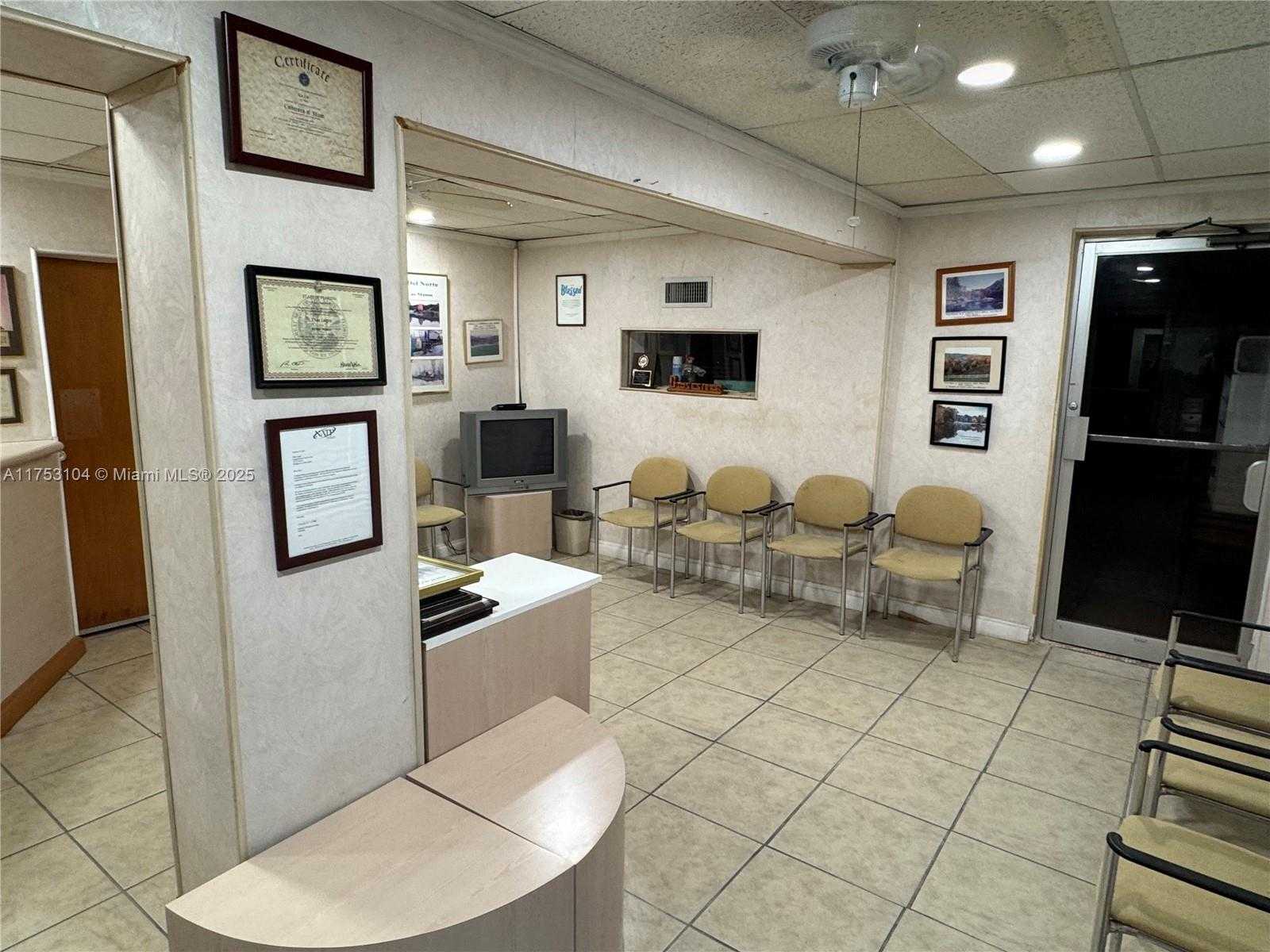 Small Image of 501 EAST 9TH ST, Hialeah Number 14