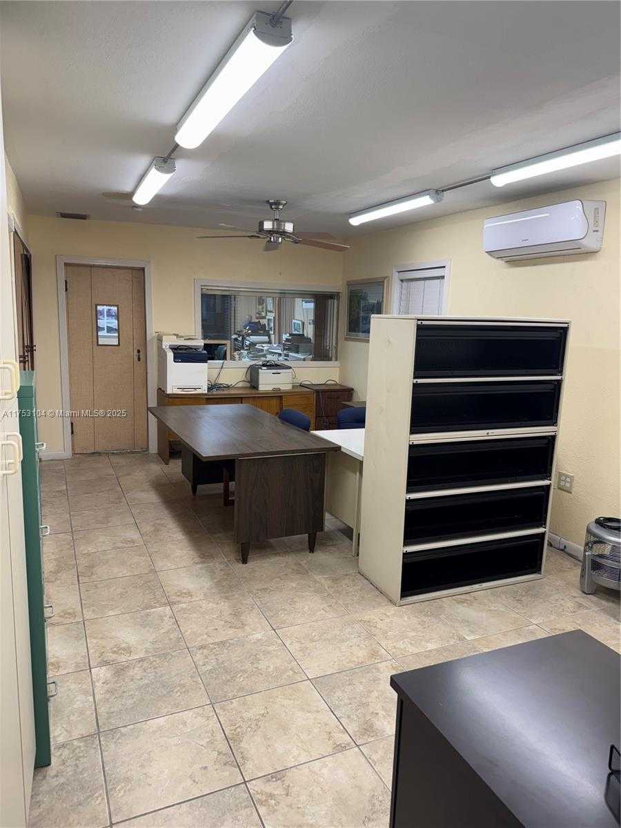 Small Image of 501 EAST 9TH ST, Hialeah Number 16