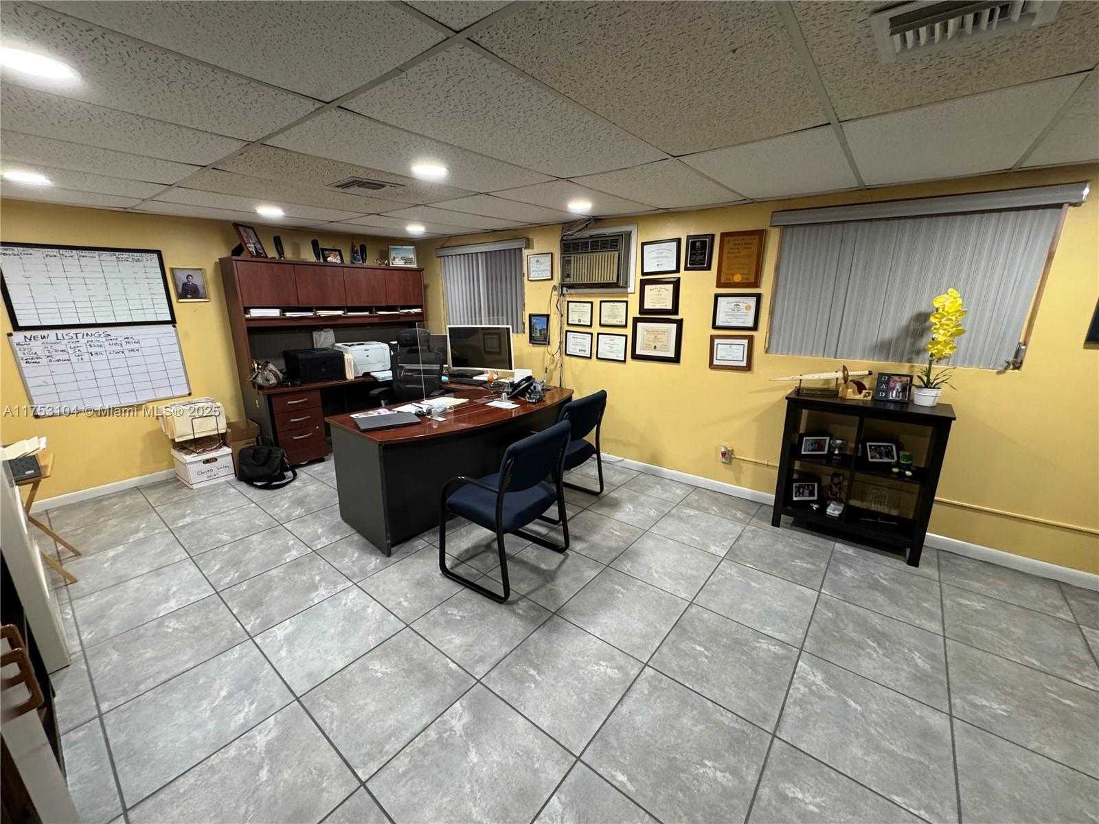 Small Image of 501 EAST 9TH ST, Hialeah Number 20